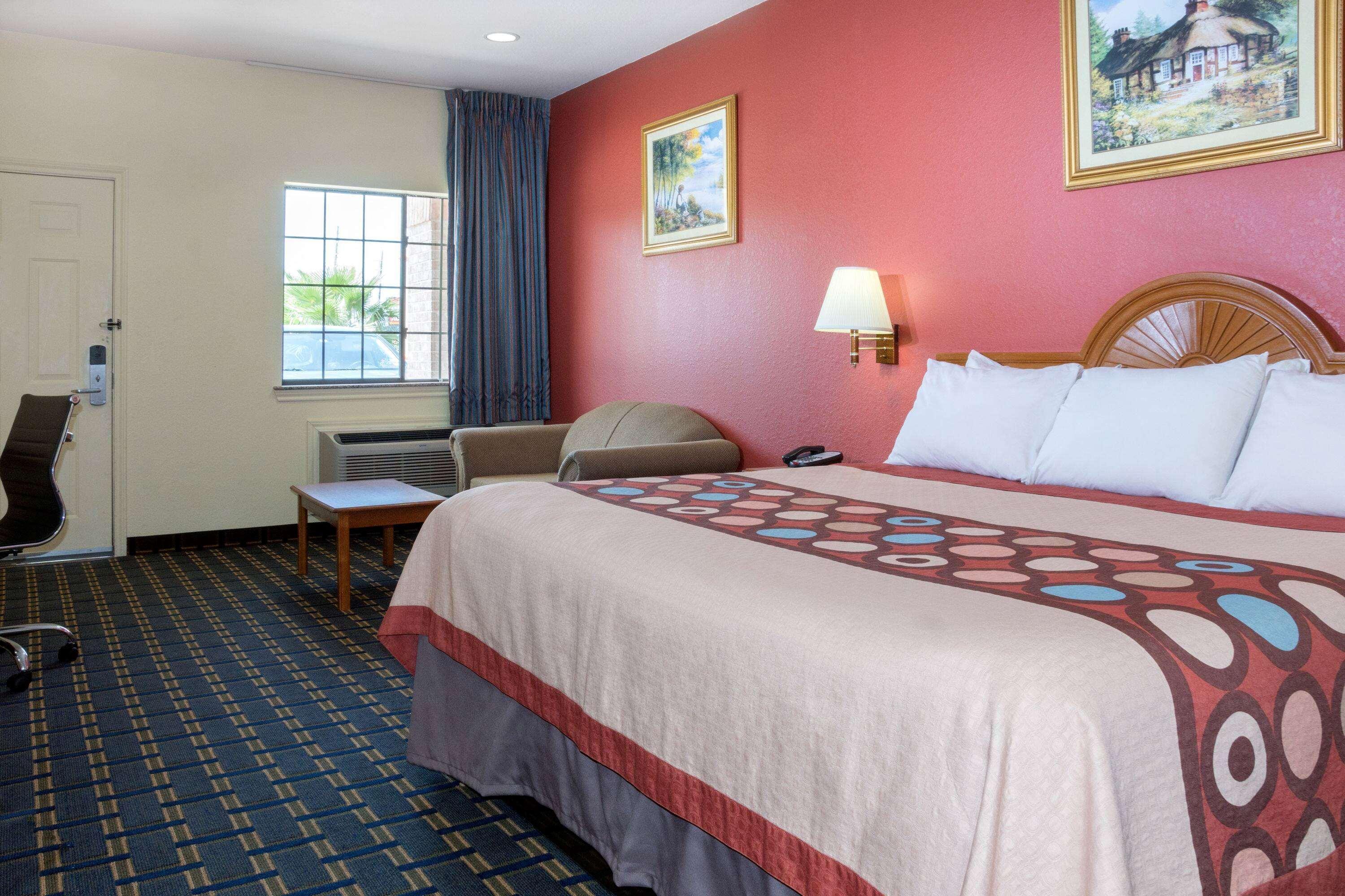 Super 8 By Wyndham Stafford Sugarland Area Exterior foto