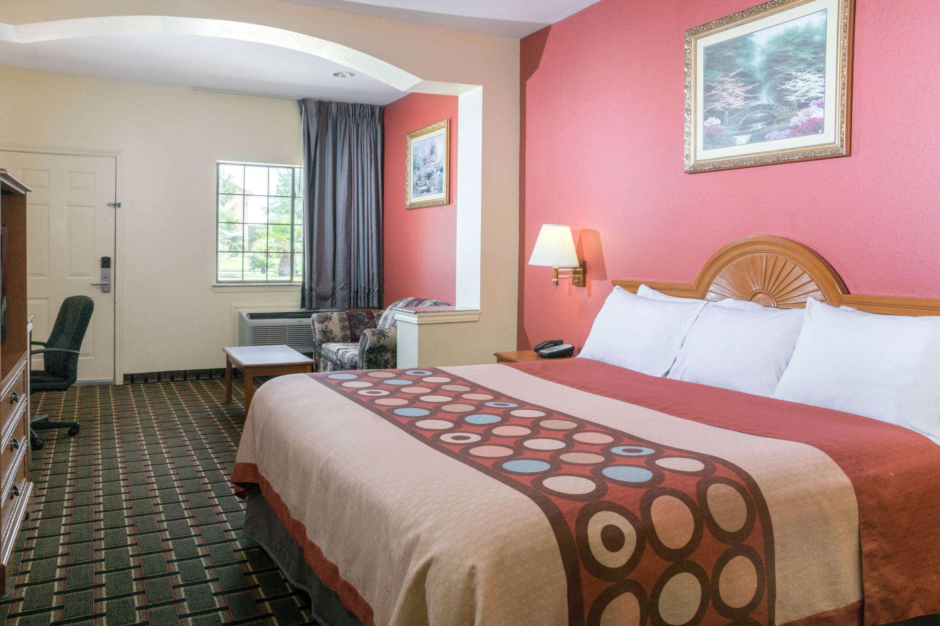 Super 8 By Wyndham Stafford Sugarland Area Exterior foto