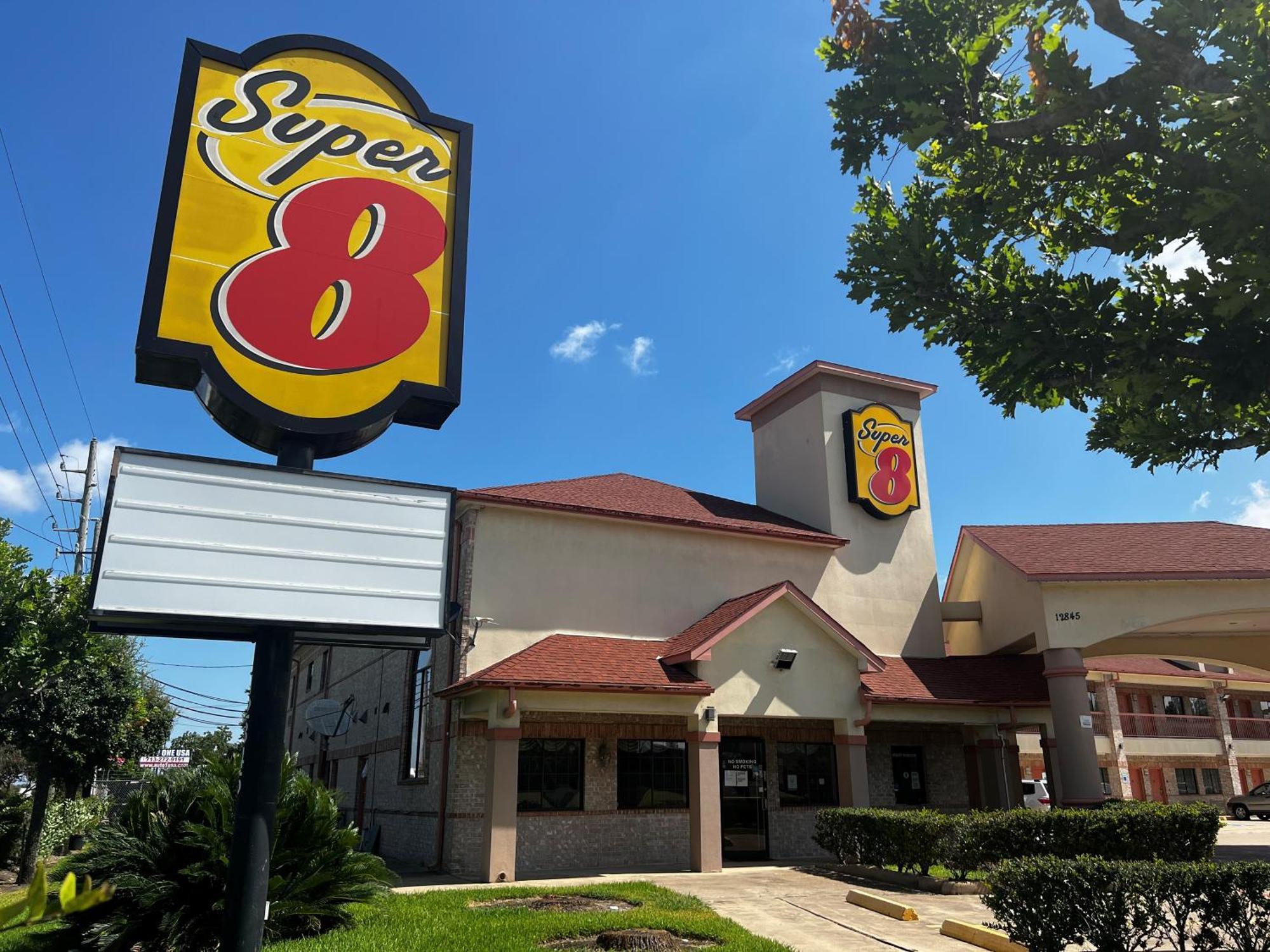 Super 8 By Wyndham Stafford Sugarland Area Exterior foto